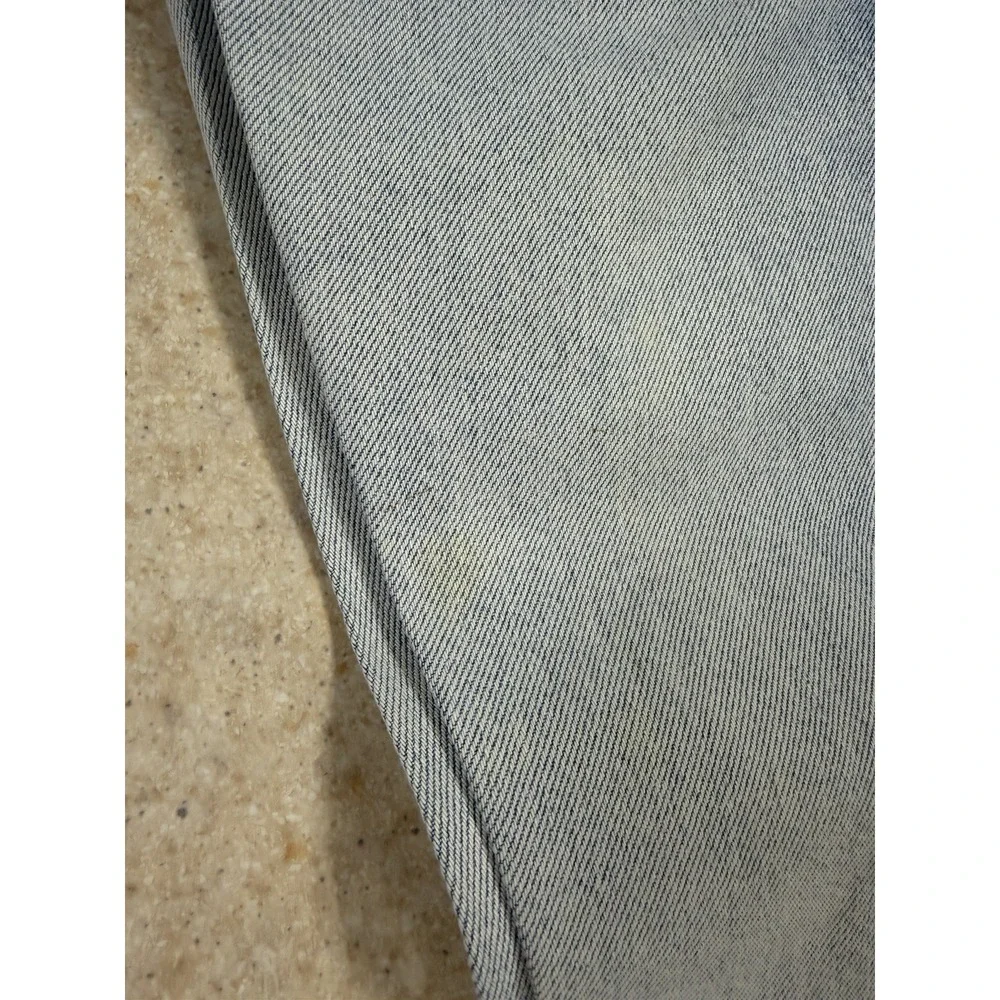 Levi's Jeans Mens 48x32 Light Wash Blue Distressed Relaxed Fit Denim Big Tall